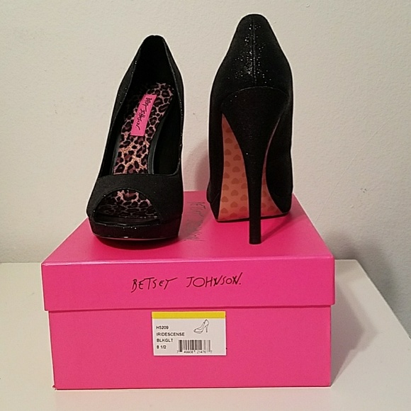 Betsey Johnson Shoes - Betsey Johnson Iridescense Black Glitter Heels